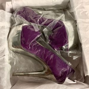 Steve Madden Moscow Purple *BRAND NEW* NEVER WORN*